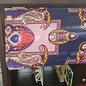 SALE AND FINAL Vtg Silk 6ft scarf